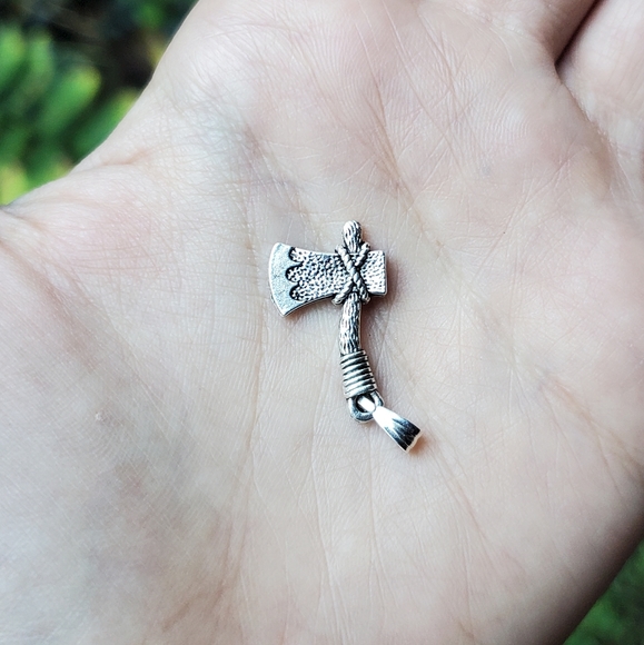 New Silver Tomahawk Charm - Picture 10 of 11